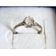 Bagua ancienne or gris, platine, diamant T.A. 0,30 ct