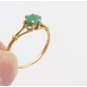Petite bague or et pierre verte, T.49