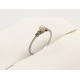 Fine bague or gris, petite perle et roses de diamant, T. 55