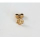 Une boucle d'oreille en or, orpheline.