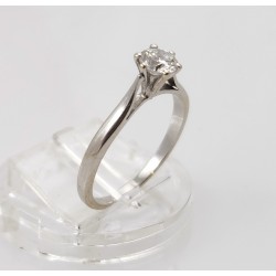 Bague or blanc 18 carats diamant solitaire 0,35 carat T.51